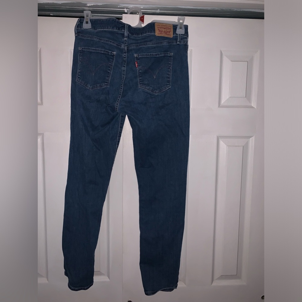 Levi’s - Picture 4 of 4